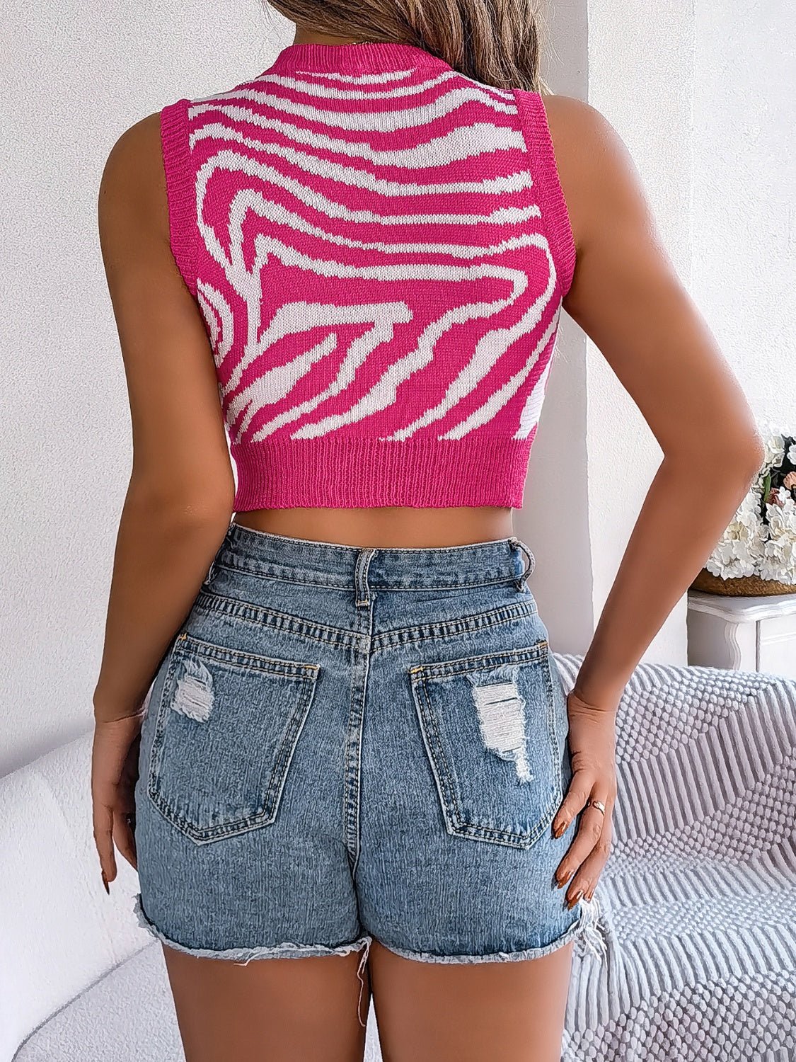 Cutout Animal Print Round Neck Tank - Loulou Boutique