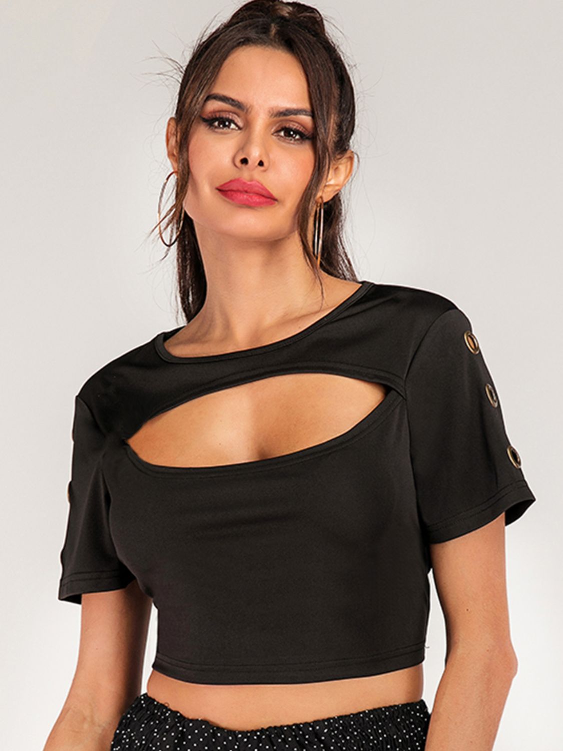 Cutout Grommet Detail Cropped Tee - Loulou Boutique