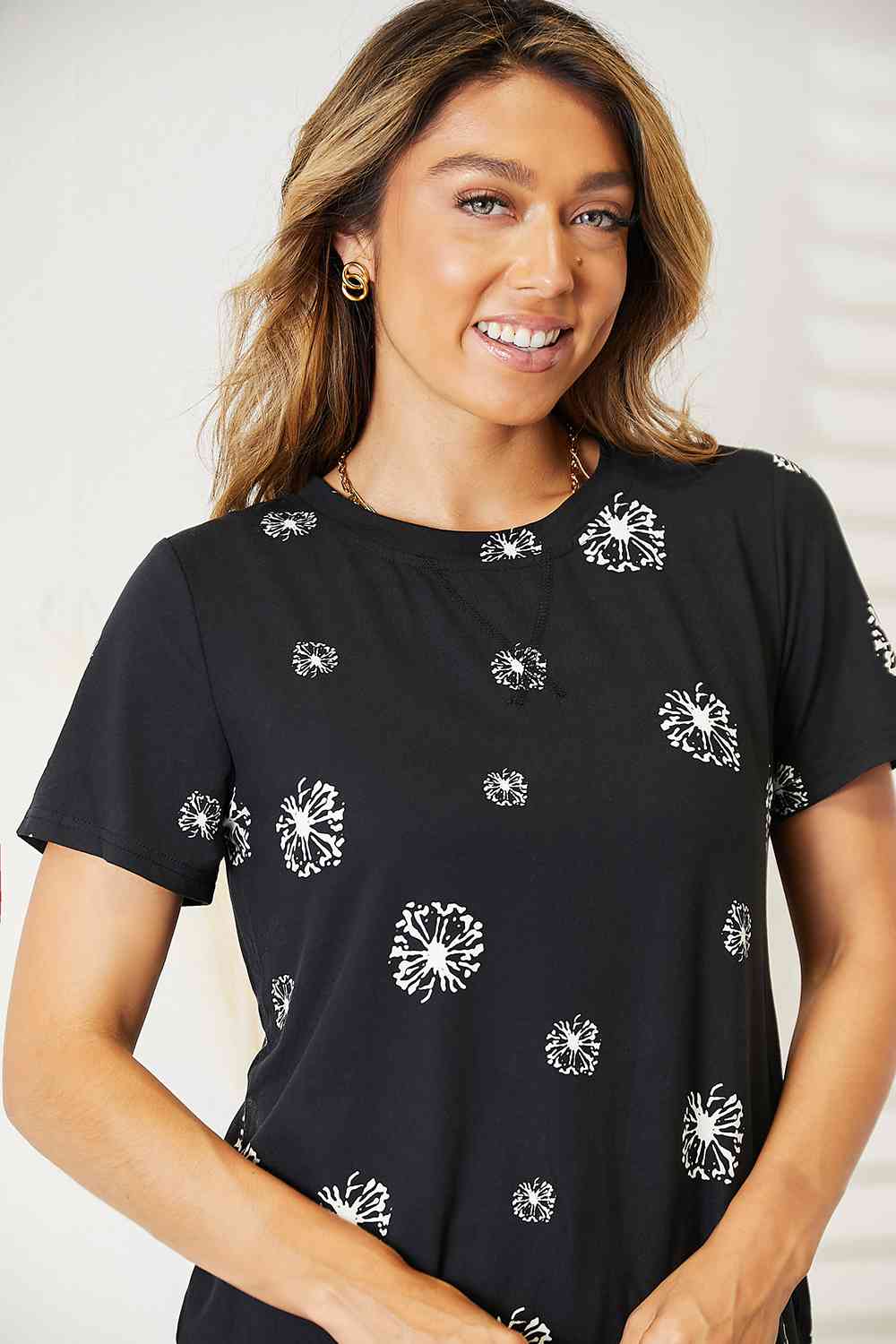 Double Take Dandelion Print Round Neck T - Shirt - Loulou Boutique