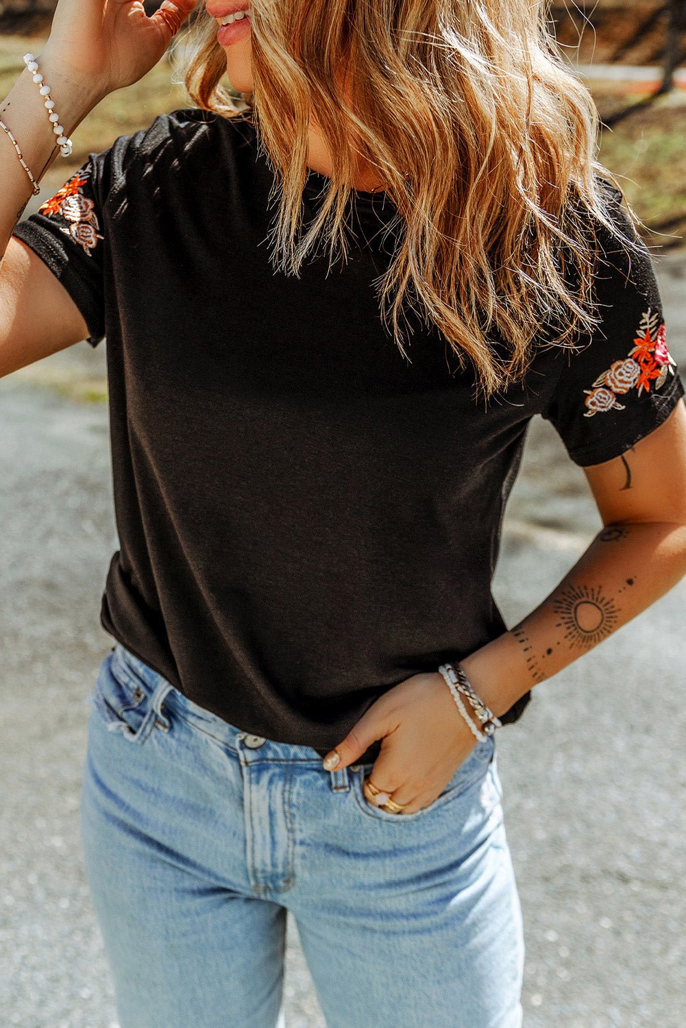 Embroidered Round Neck Tee Shirt - Loulou Boutique