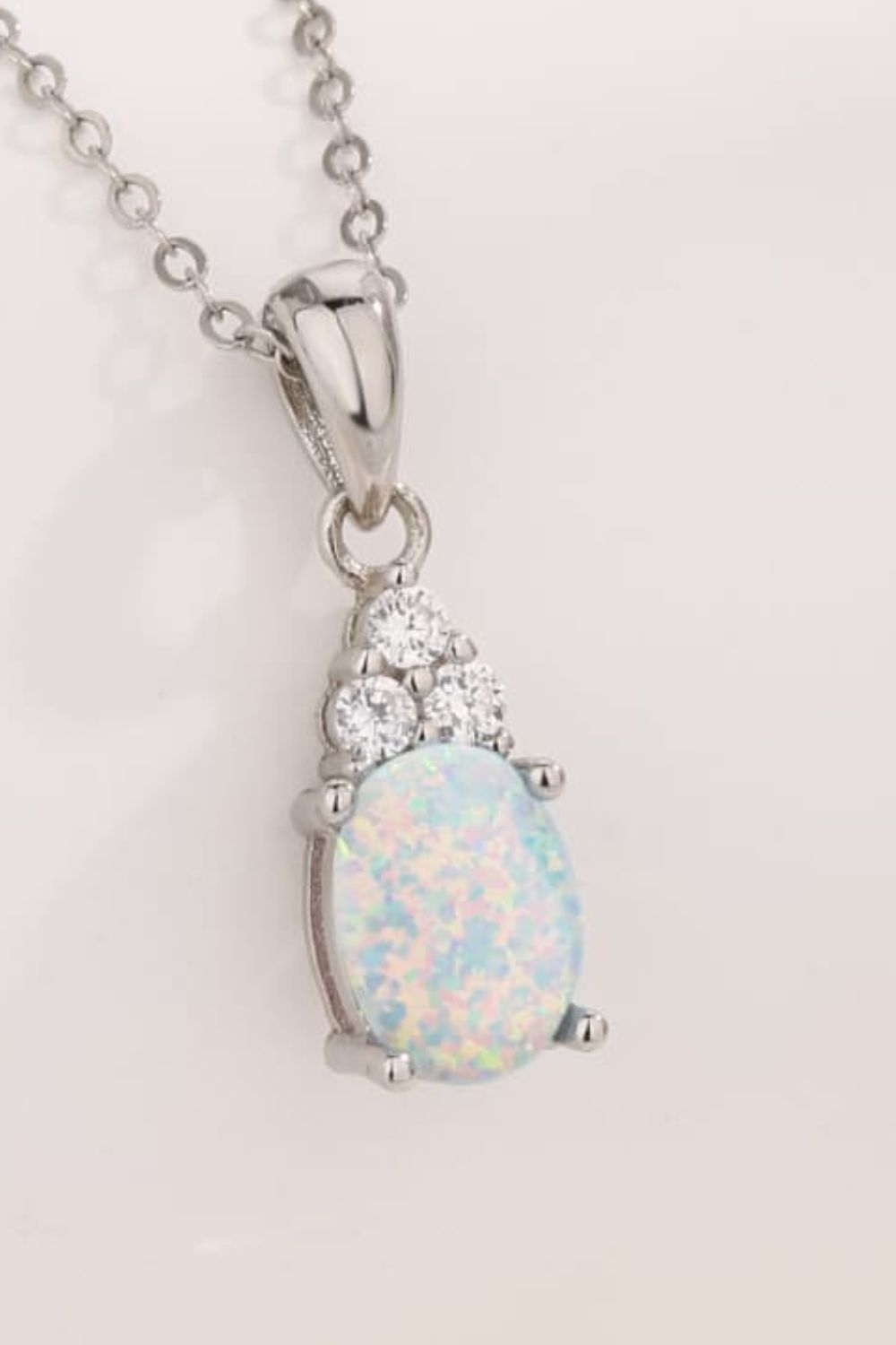 Find Your Center Opal Pendant Necklace - Loulou Boutique