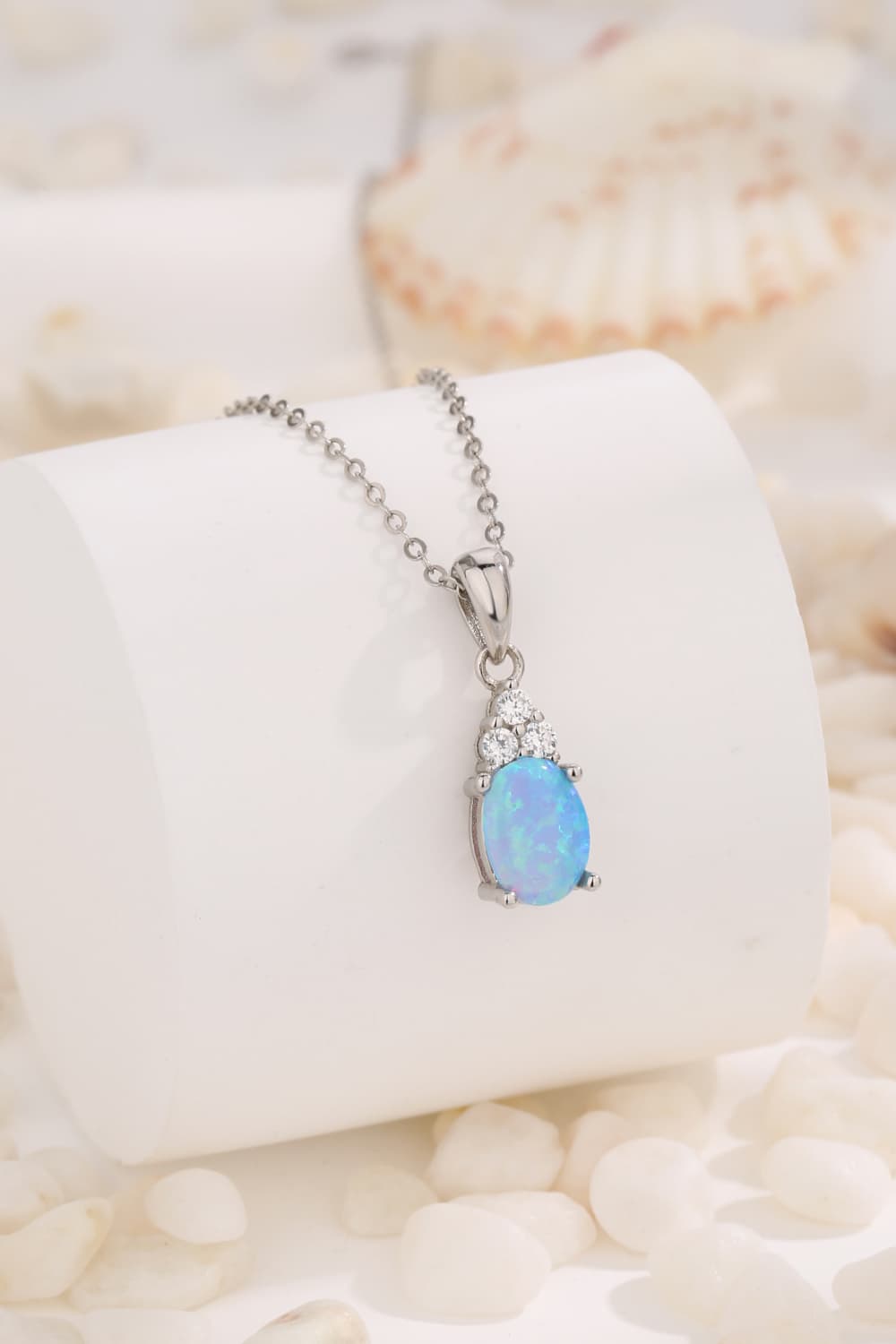 Find Your Center Opal Pendant Necklace - Loulou Boutique